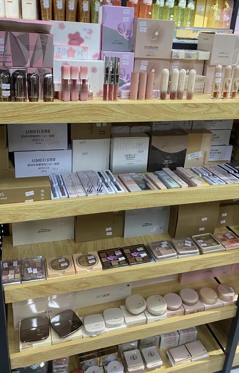 《嘉華日用品批發(fā)零售》——品質(zhì)生活，從這里開(kāi)啟